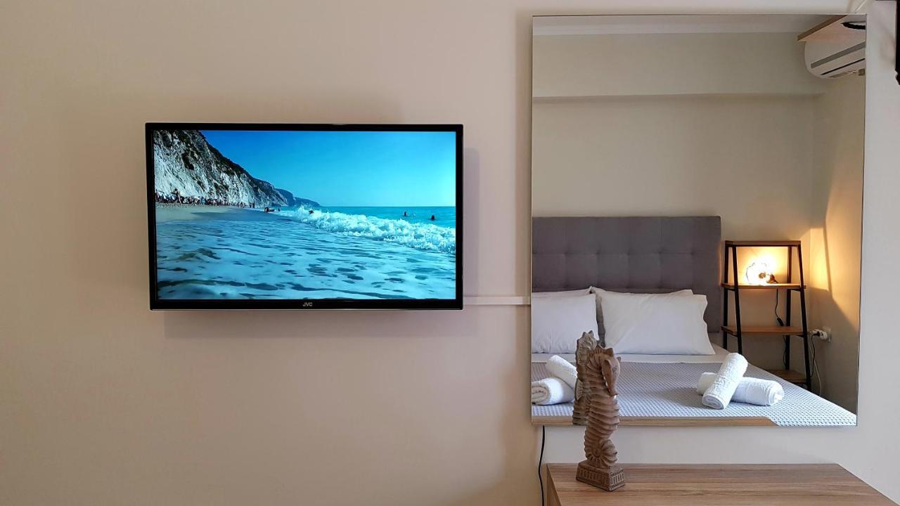 Celeni Apartments Lefkada City Bagian luar foto