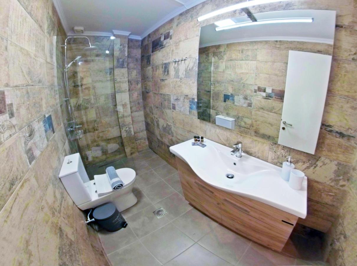 Celeni Apartments Lefkada City Bagian luar foto